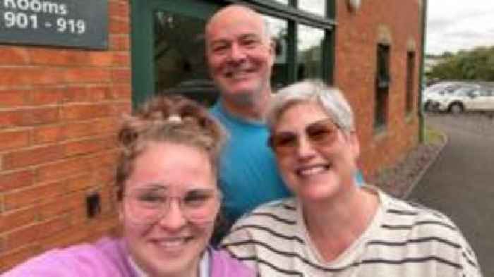 Dad says 'no pathway' for women's North East rugby