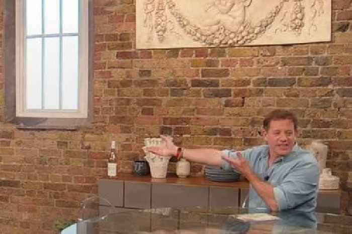 Saturday Kitchen's Matt Tebbutt pauses minutes into BBC show to announce guest's pregnancy