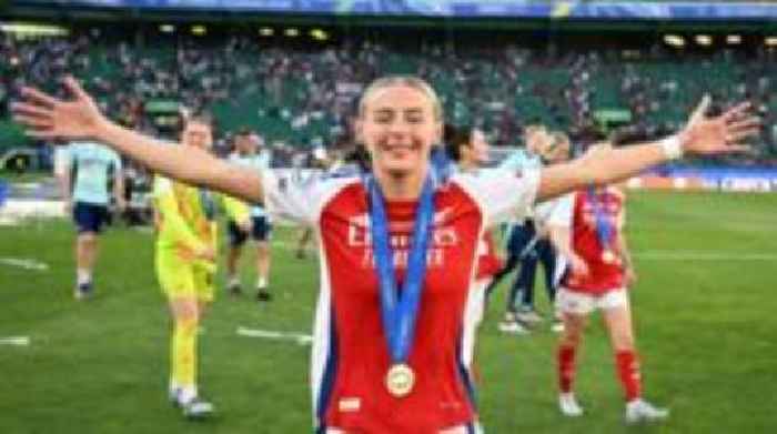 Arsenal put smile back on my face - Kelly