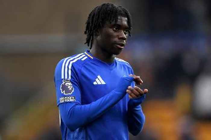 Big Leicester City contract boost 'getting closer' to ward off Manchester City transfer