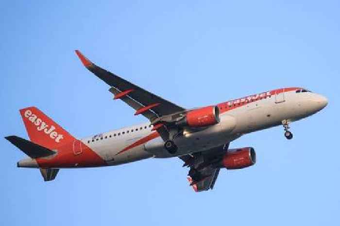 EasyJet flight from Alicante to Manchester declares emergency and diverts to Gatwick
