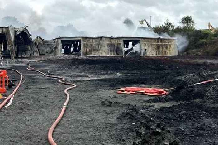 Rushden fire: Firefighters face third day at site of huge fire that broke out near Cambridgeshire