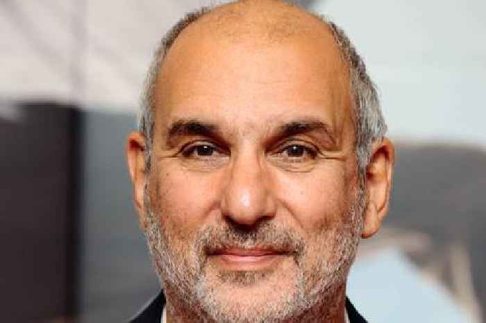Tributes paid to former BBC boss Alan Yentob who went to school in Cambs
