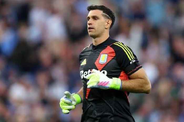 Arsenal linked to shock Emiliano Martinez transfer amid David Raya 'fears'