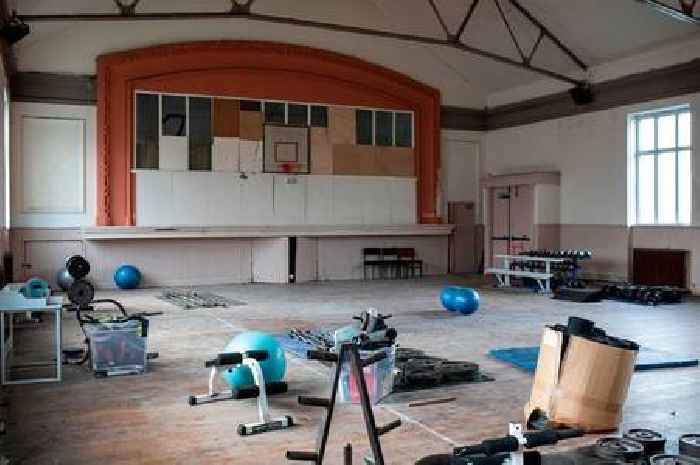 Wishaw tradesmen wanted to help restore one of town’s famous old buildings