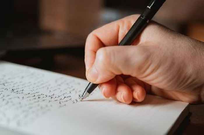 Psychologists say writing one thing will boost your mental health