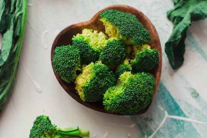 Don't boil frozen broccoli as it will have 'better flavour' with 1 easy method