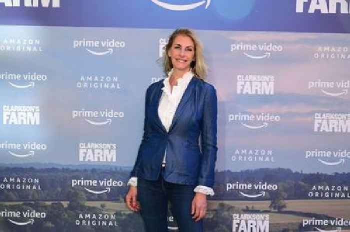 Lisa Hogan's height explained as star hopes to set up new venture inspired by her nickname