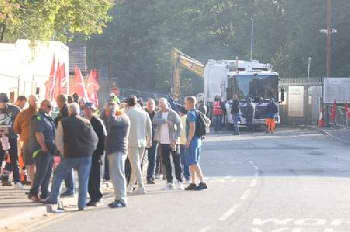 Birmingham bin workers pay offer 'could be made today' as all waste wagons deployed