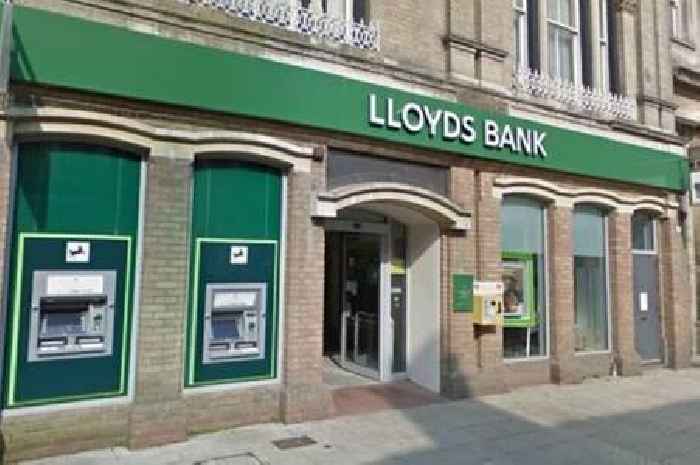 Lloyds Bank introduces new £2,000 rule with millions of customers affected