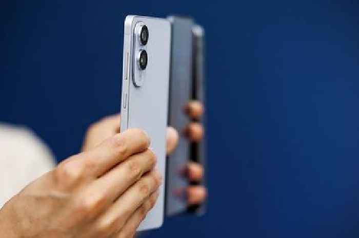 Free Samsung Galaxy S25 phone for all who upgrade their smart TV