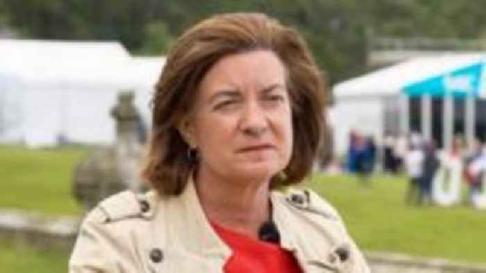 Morgan yn galw am gael gwared ar y terfyn budd-dal lles dau blentyn