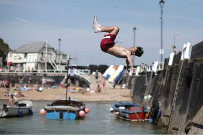 Met Office and BBC Weather issue update over 29C June heatwave set to roast UK