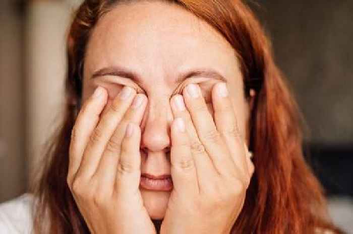 Neuroscientist says a 'racing mind' before sleep is commonly symptom of three things