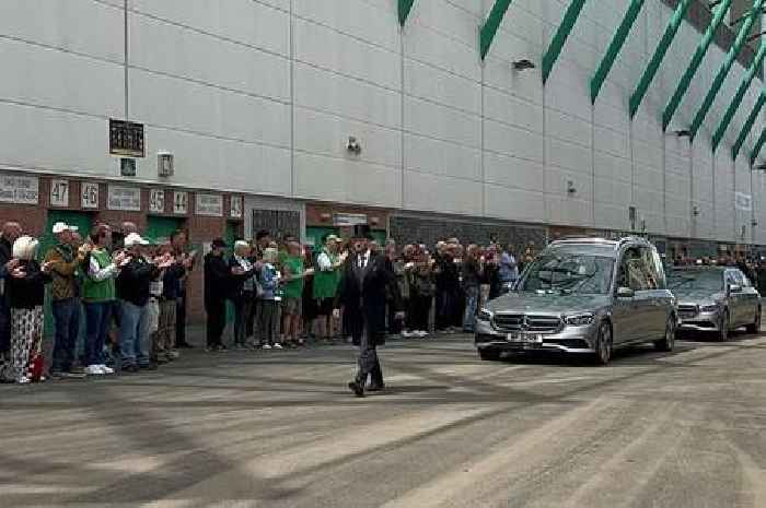 Hibs saviour Sir Tom Farmer given heroic Easter Road send off by emotional fans