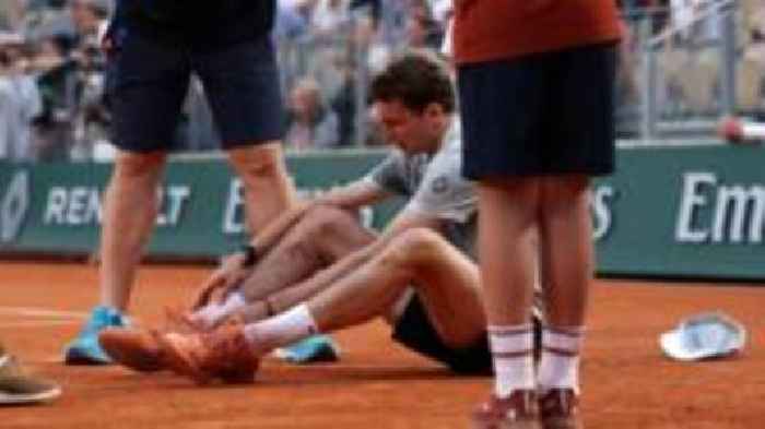 Nasty fall helps Fearnley set up Norrie meeting