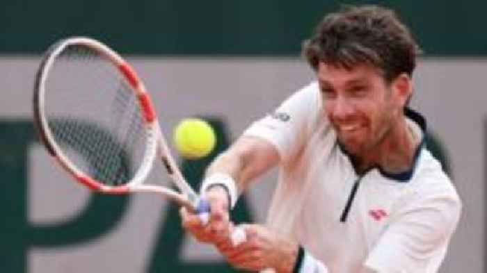 Norrie cruises through but British women all out