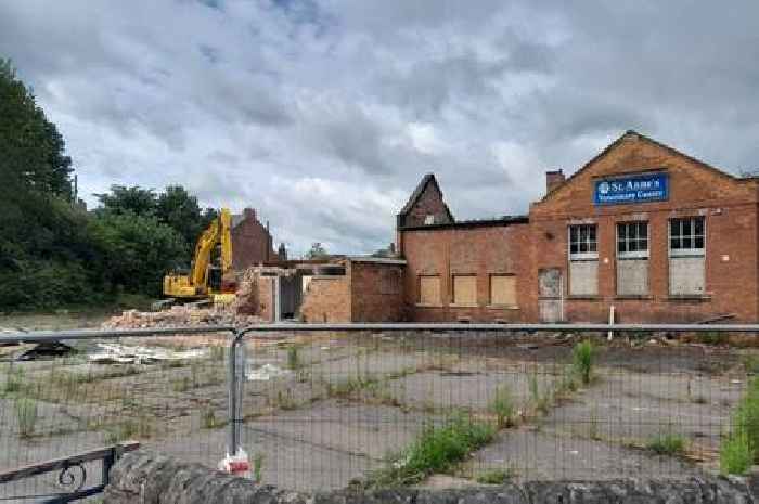 Demolition work on part of historic Worksop building damaged by 'arson' attack