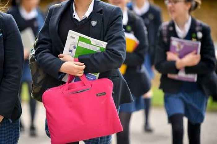 People urged to apply for £200 grant with deadline in days