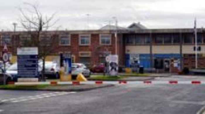 Officer stabbed in inmate attack in prison