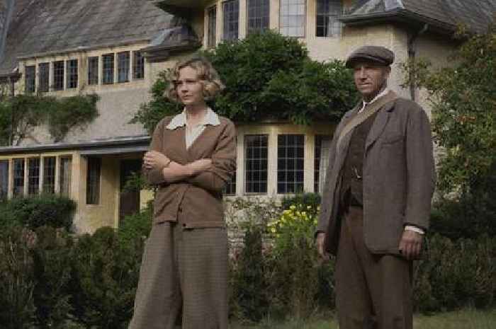'Exquisite' and 'impeccable' period drama leaves Netflix fans 'enchanted'