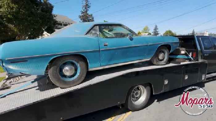 One-Family 1970 'Cuda 340 Four-Speed Declined a Street Race Against a Charger Patrol Car