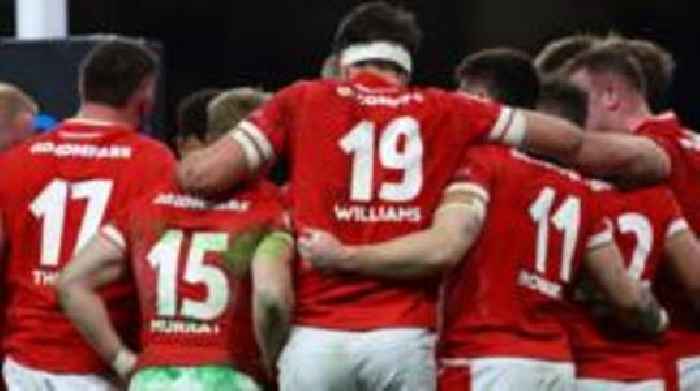 'Embarrassing' that Welsh rugby dispute not sorted - Jones