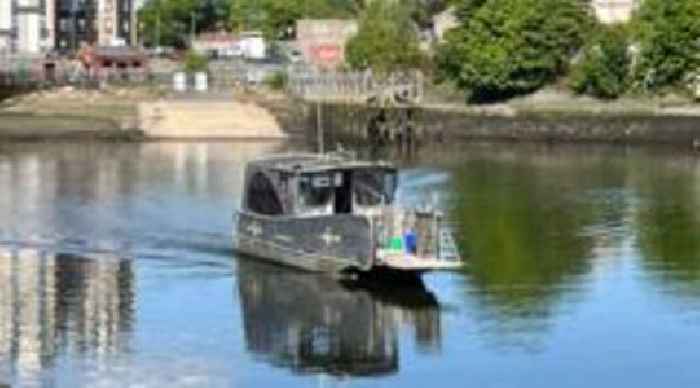 Clyde ferry service closes after new bridge opens