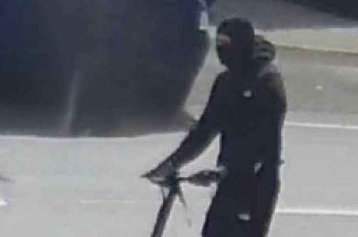 Police want to trace masked e-scooter rider they think smashed car windscreen
