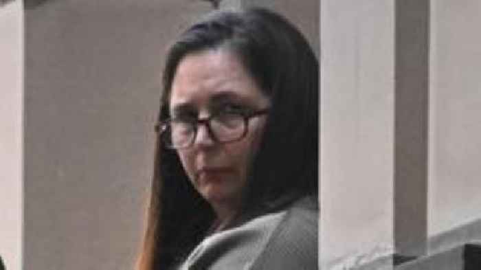 Erin Patterson gives evidence at mushroom murder trial