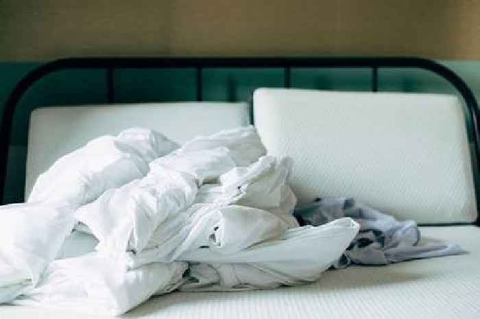 How to clean a duvet without a washing machine using a simple Scandinavian method