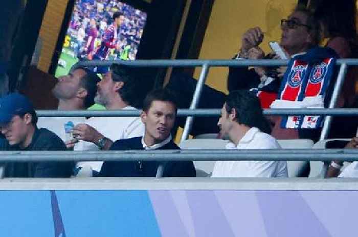 Tom Brady brilliantly corrects Birmingham City gaffe and takes aim at Wrexham