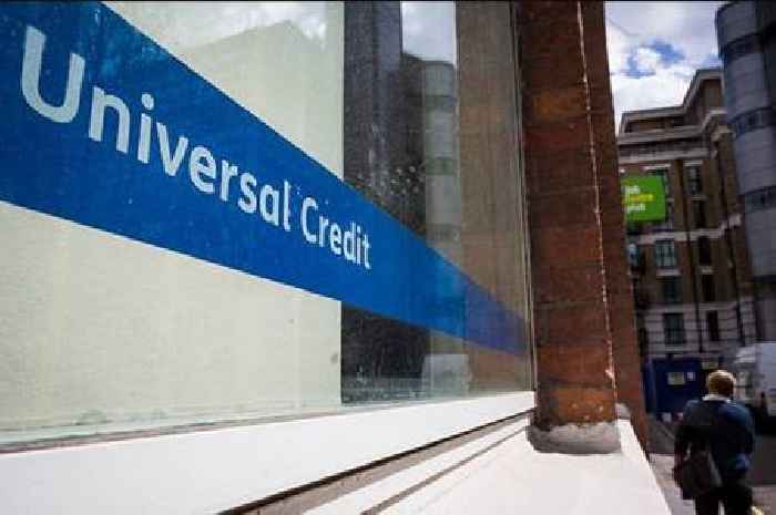 DWP handing people on Universal Credit £628 payment next Thursday