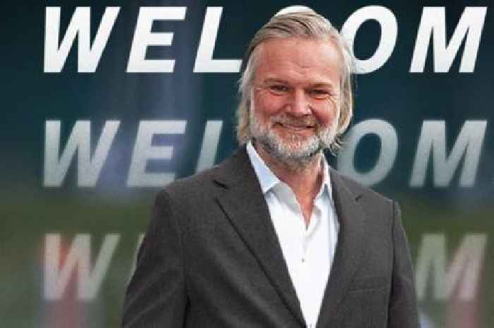 Steven Pressley lands Dundee manager job as Hearts hero seals sensational Scottish football return
