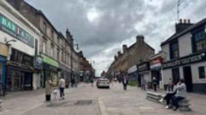 'It's a dead town' - voters speak ahead of Hamilton by-election