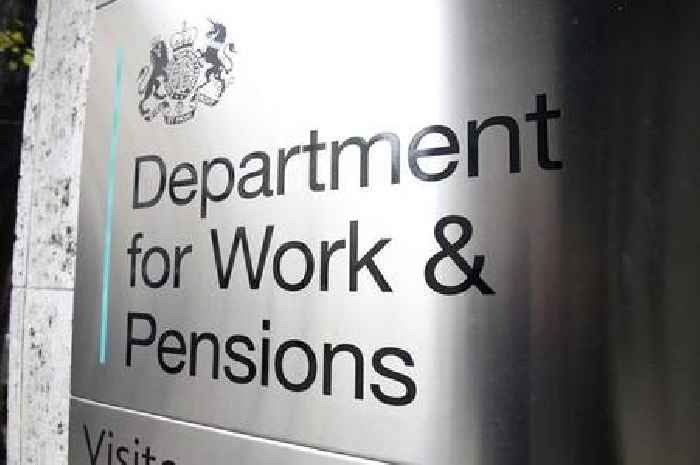 DWP issues warning to millions as 6 benefits to be axed by 2026