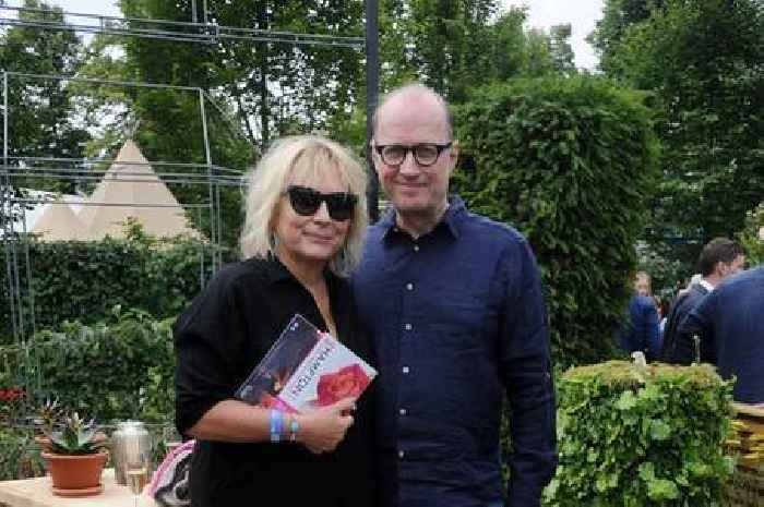 Jennifer Saunders' stunning West Country life where she's kept out of the public eye