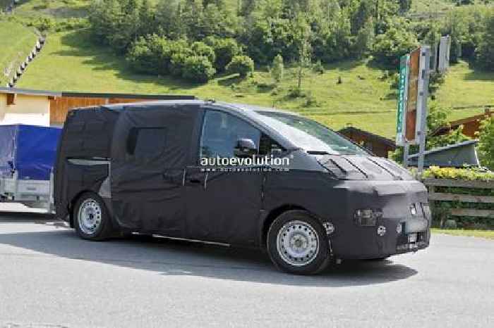 First Cabin Pictures of the Upcoming Hyundai Staria EV Show Low-Effort Changes