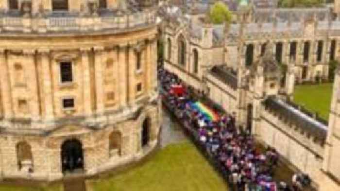Pride events ban political parties from attending