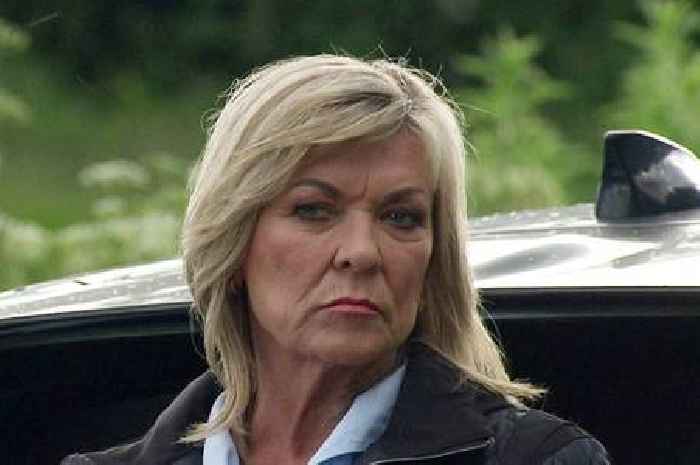 Emmerdale legend 'to return' after 15 years as Kim Tate's new love interest 'revealed'