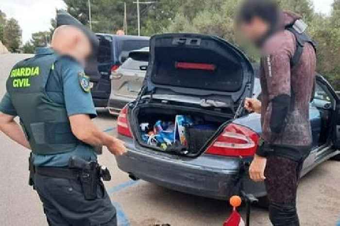 Man arrested and charged after going scuba diving in Mallorca