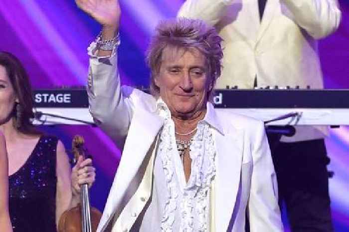 Rod Stewart issues health update weeks before Glastonbury Legends slot