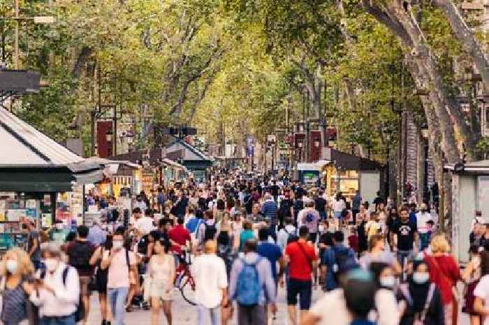 Spain anti-UK protests erupt in holiday hotspots as locals fume at British tourists