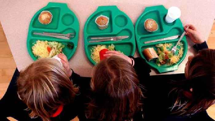 Charities welcome half a million more children being eligible for free school meals