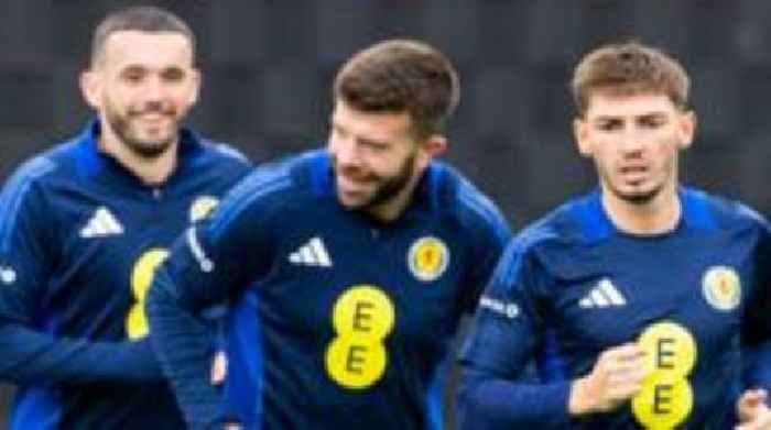 Clarke impresed by new faces but won't 'experiment' in Scotland friendlies