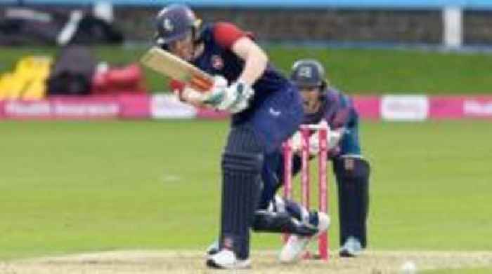 Hawks beat Surrey in rain-hit contest to go top