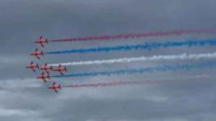Red Arrows light up Manx skies for TT