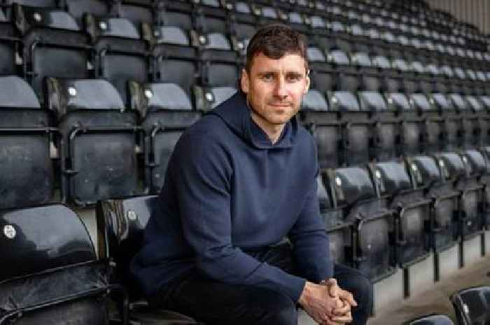 Swansea City chief delivers Harry Darling contract update as Norwich City enter race