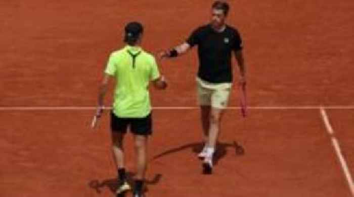 GB's Salisbury & Skupski reach French Open men's doubles final