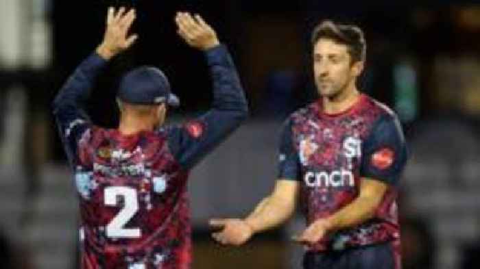 T20 Blast: Sanderson hat-trick seals Northants win